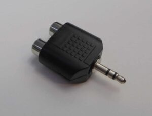 ADAPTADOR MINI JACK ESTEREO MACHO 3,5MM - 2 RCA HEMBRA
