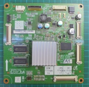 LJ92-01452A - BN96-04881A