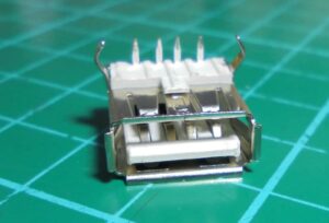 USB 2.0 HEMBRA TIPO A 90º PARA SOLDAR