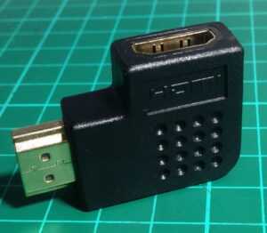 ADAPTADOR HDMI MACHO / HDMI HEMBRA 90º LATERAL